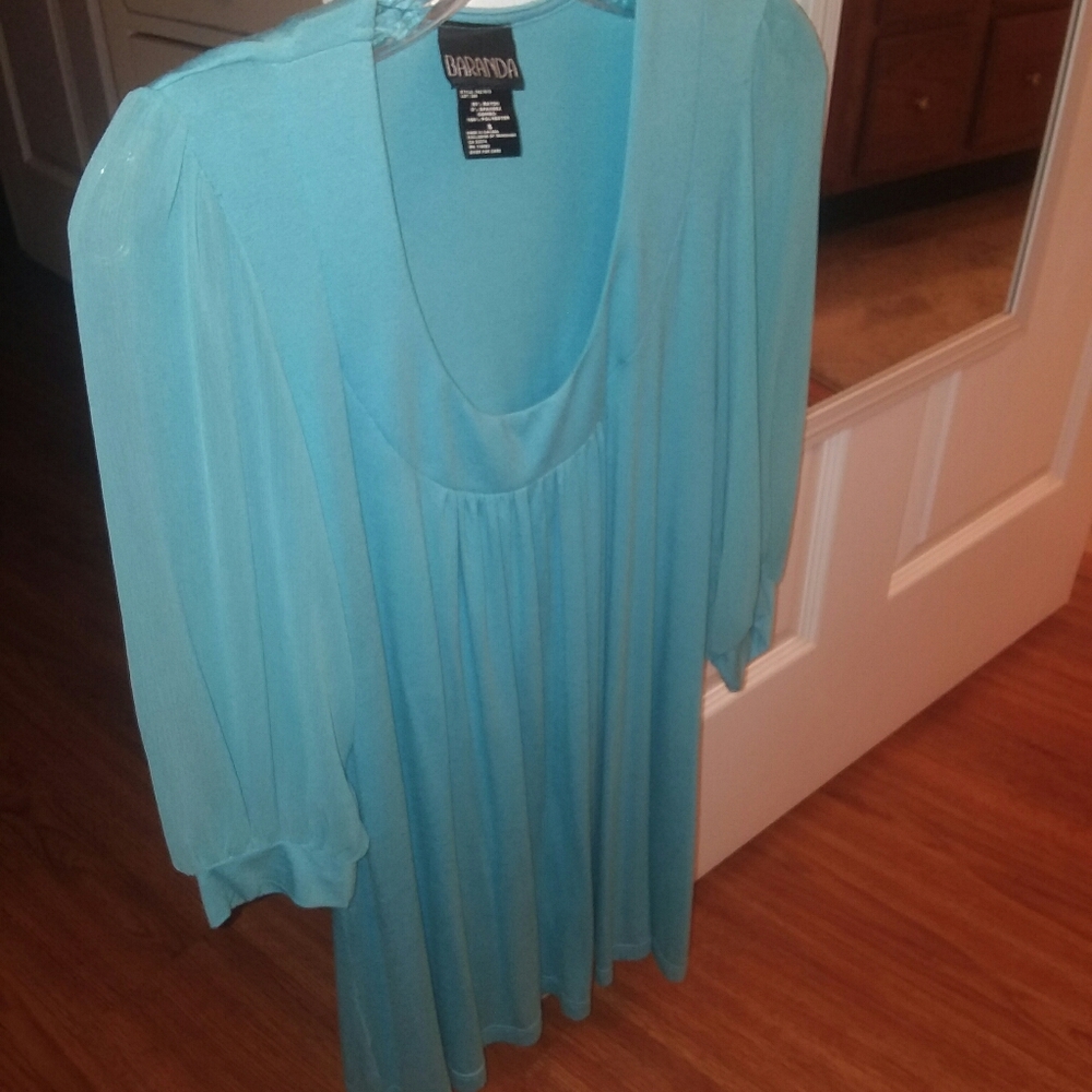 Top - Picture 3 of 6